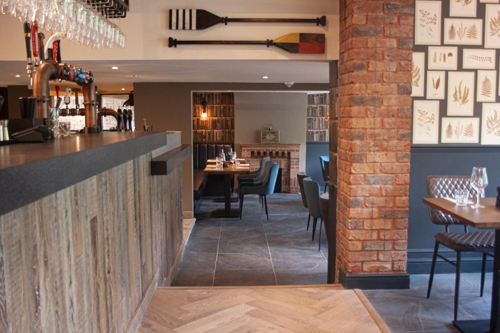 The Kingfisher 4* Bedford