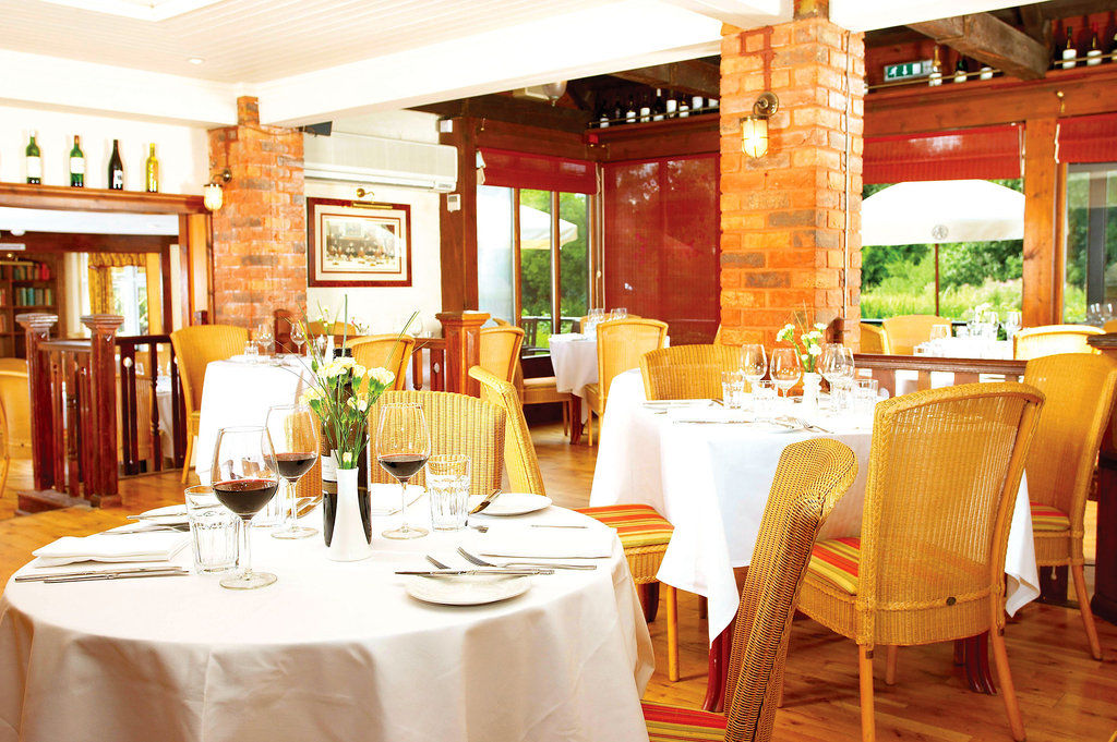 The Kingfisher Hotel 4*